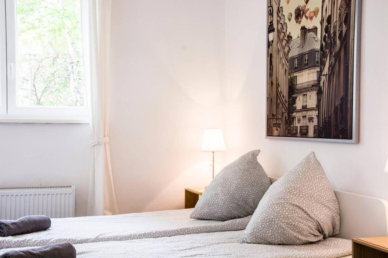 Vakantiehuis With 3 Bedroom +1.5 Bthrm +a/c In Prenzlauer Berg