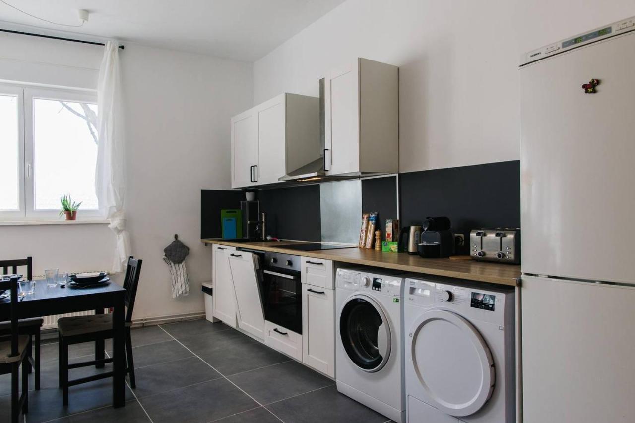 Vakantiehuis With 3 Bedroom +1.5 Bthrm +a/c In Prenzlauer Berg Berlijn