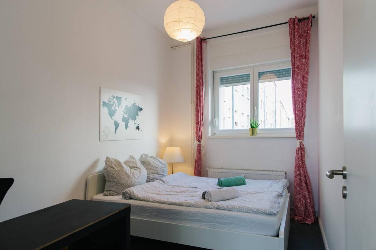 With 3 Bedroom +1.5 Bthrm +a/c In Prenzlauer Berg Vakantiehuis