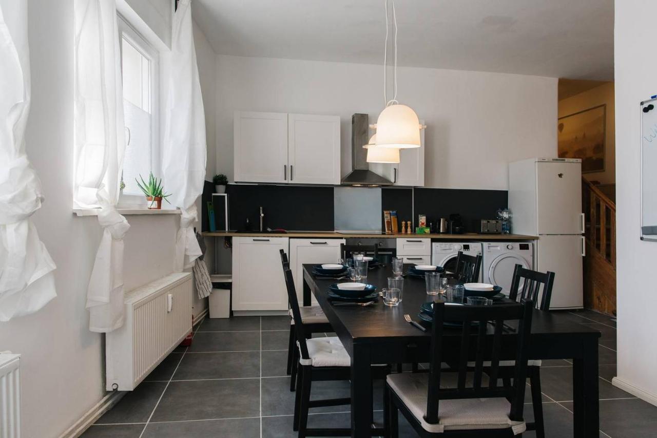 Vakantiehuis With 3 Bedroom +1.5 Bthrm +a/c In Prenzlauer Berg Berlijn
